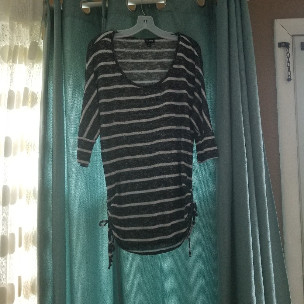Torrid 1 top tunic